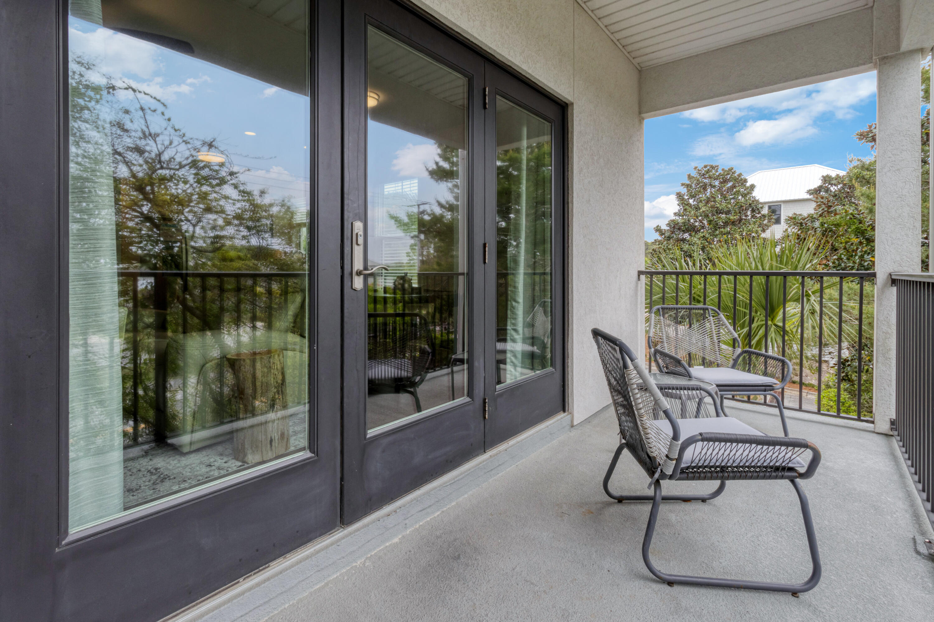 Hidden Lake condominiums - Residential