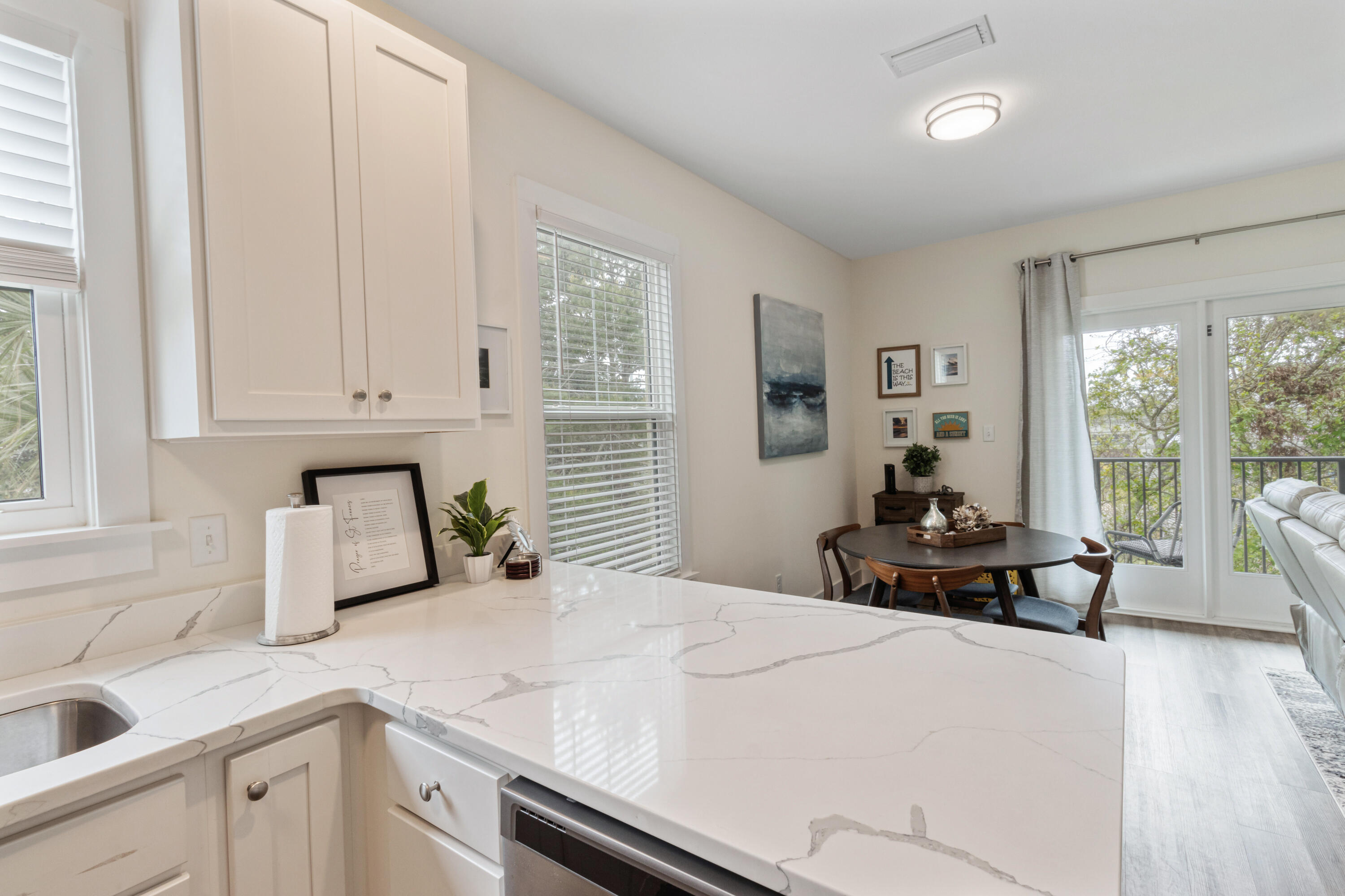 Hidden Lake condominiums - Residential