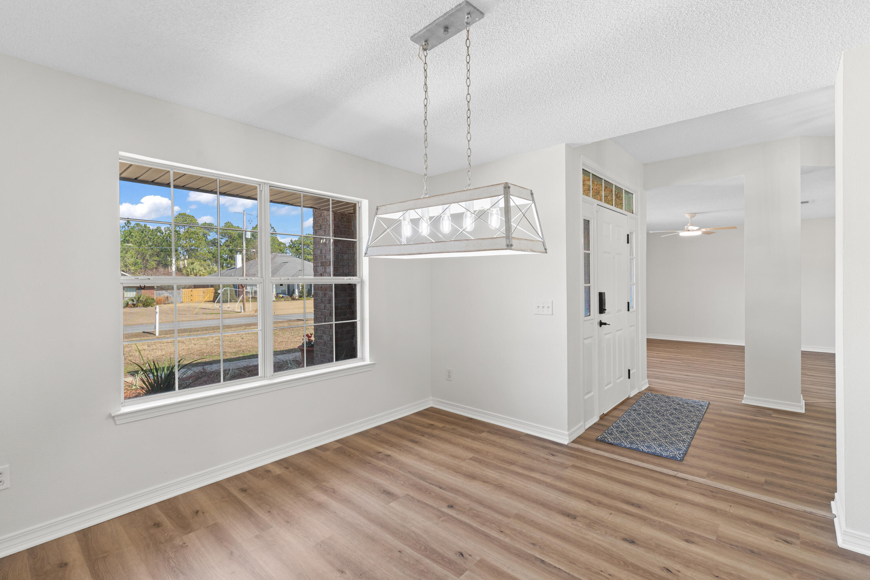 HOLLEY BY THE SEA - Residential