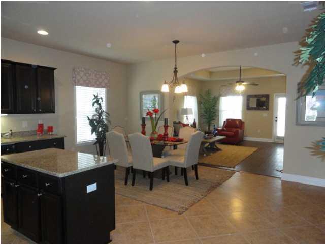 LAGRANGE LANDING - Residential