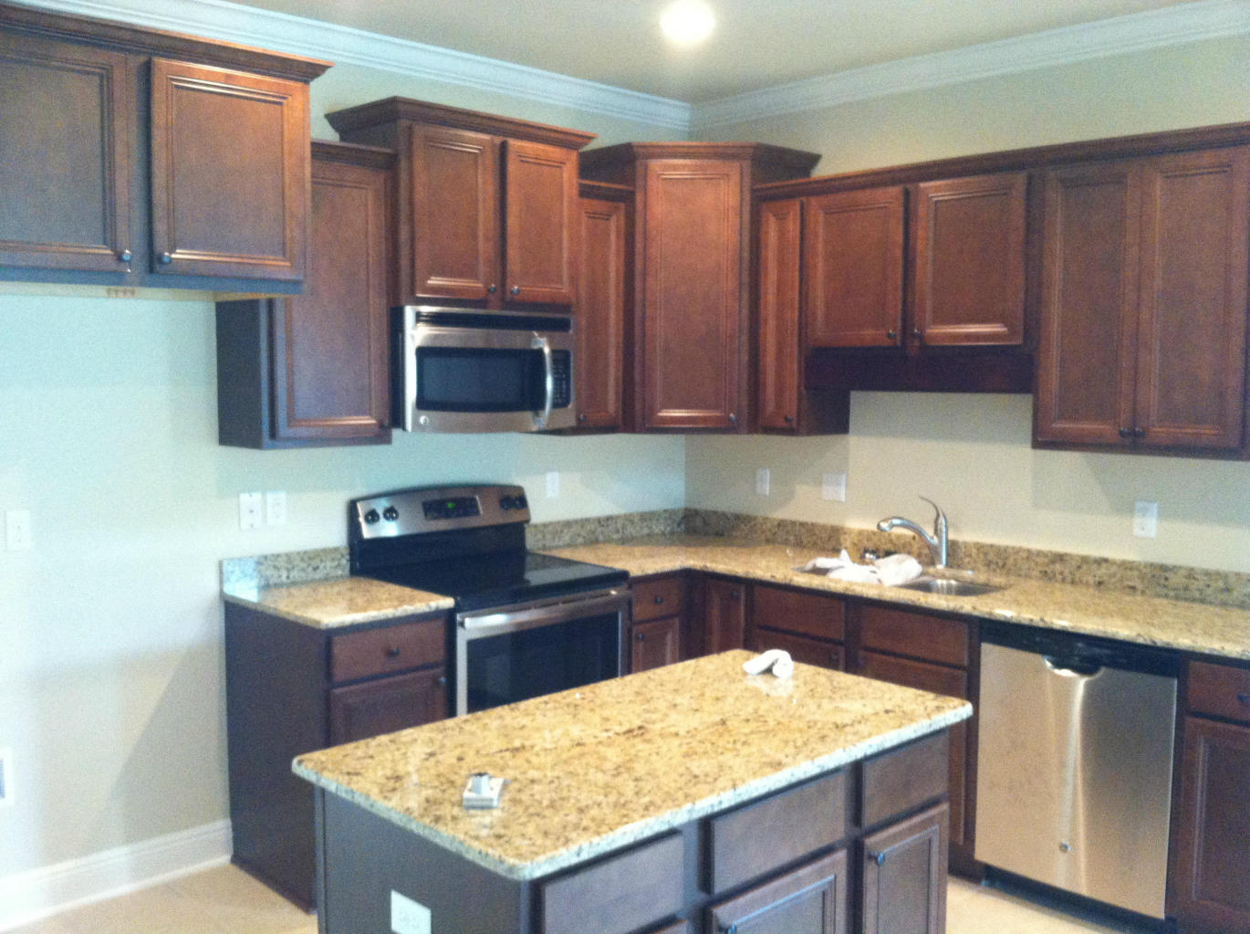 LAGRANGE LANDING - Residential