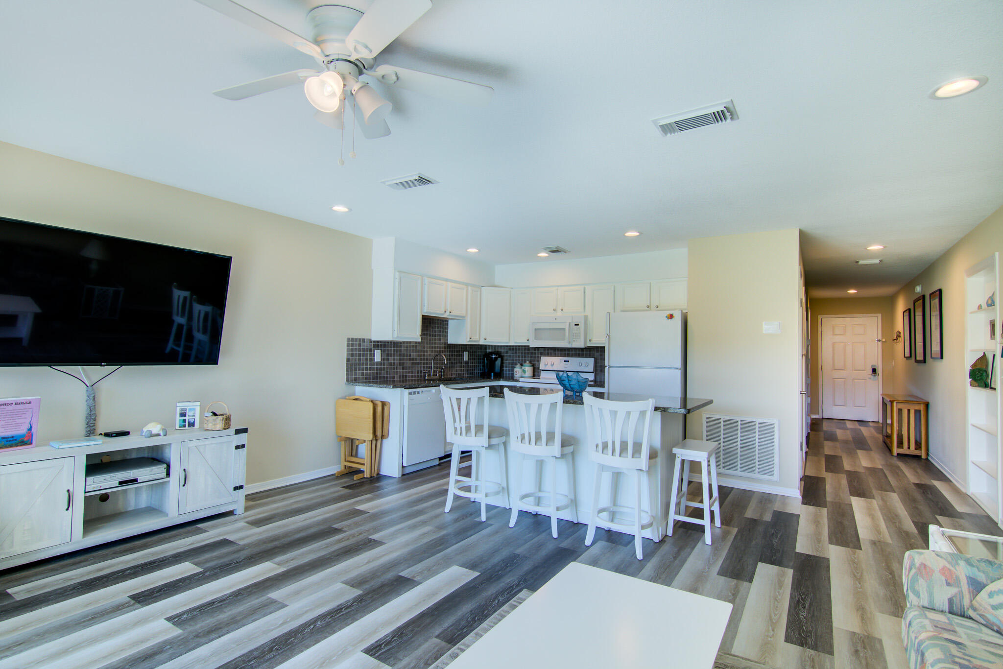 Sea Cove - Residential