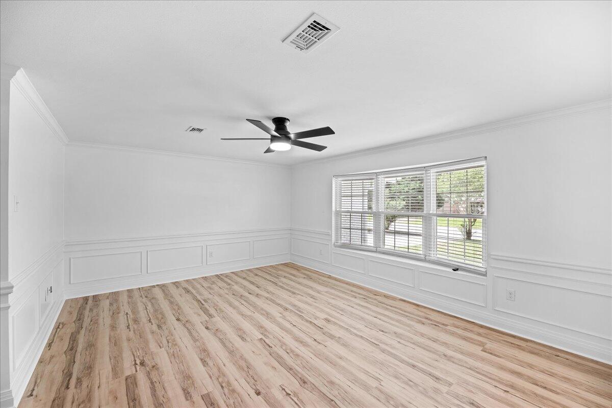 COUNTRY CLUB ESTATES 1ST ADDN - Residential