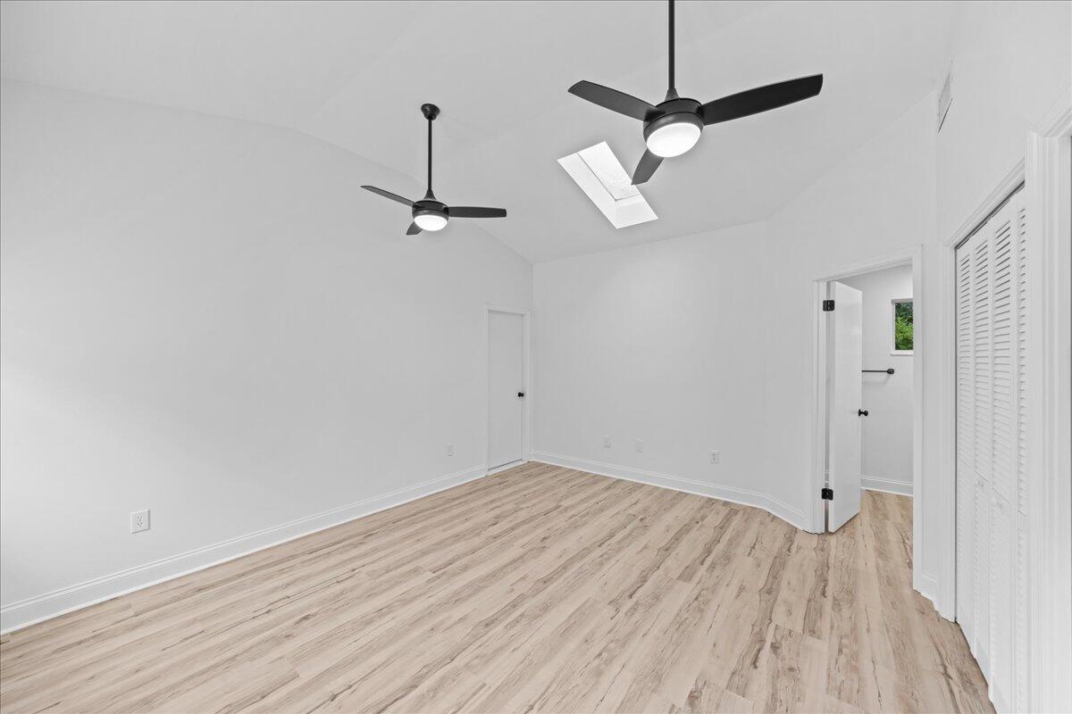 COUNTRY CLUB ESTATES 1ST ADDN - Residential