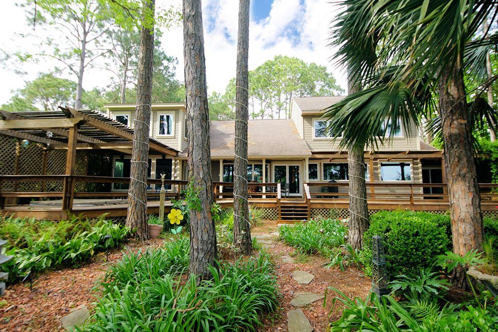 EDGEWATER VILLAGE - Residential