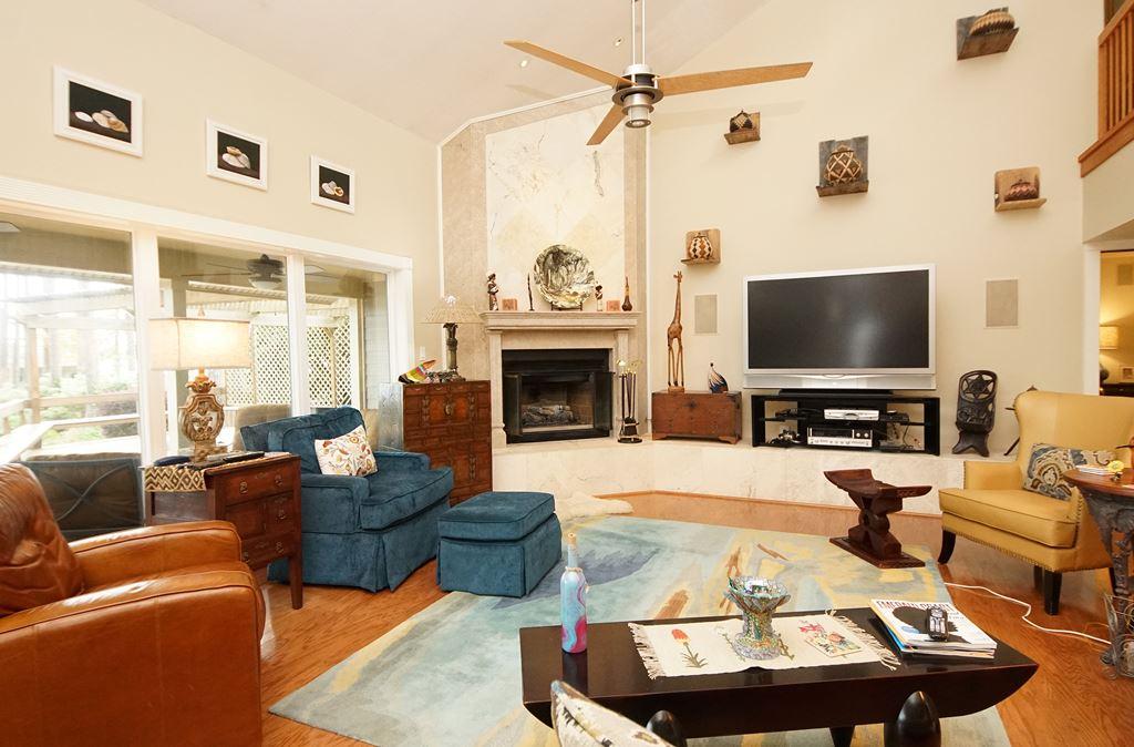 EDGEWATER VILLAGE - Residential