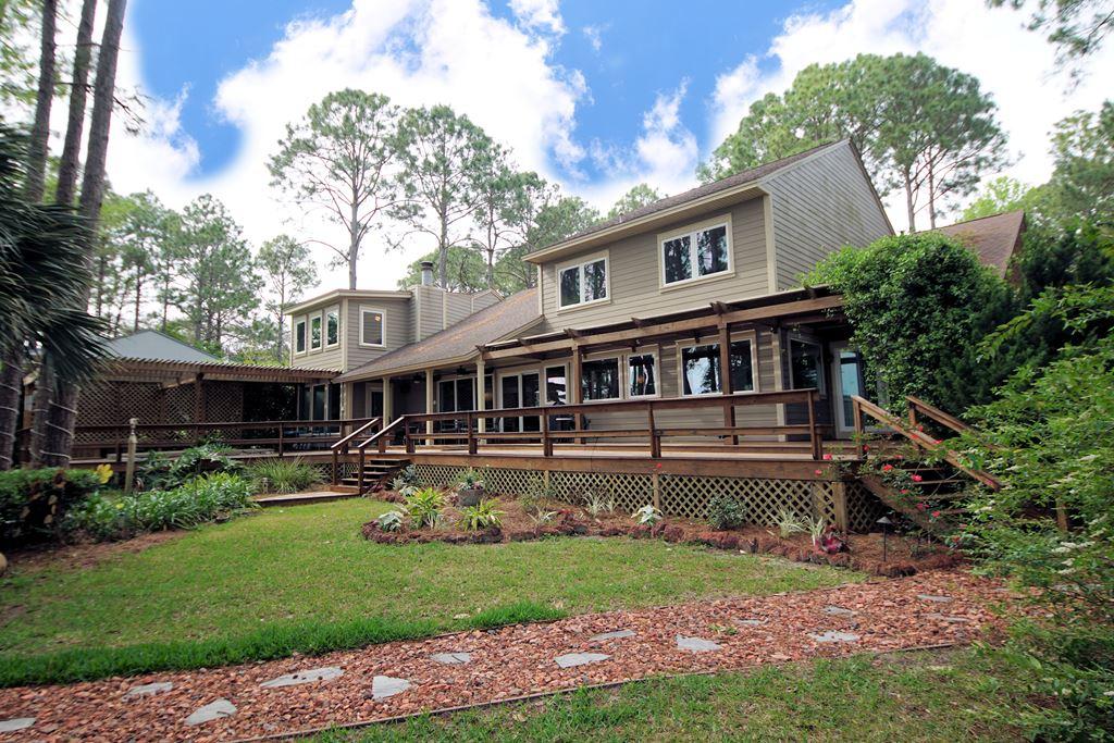 EDGEWATER VILLAGE - Residential