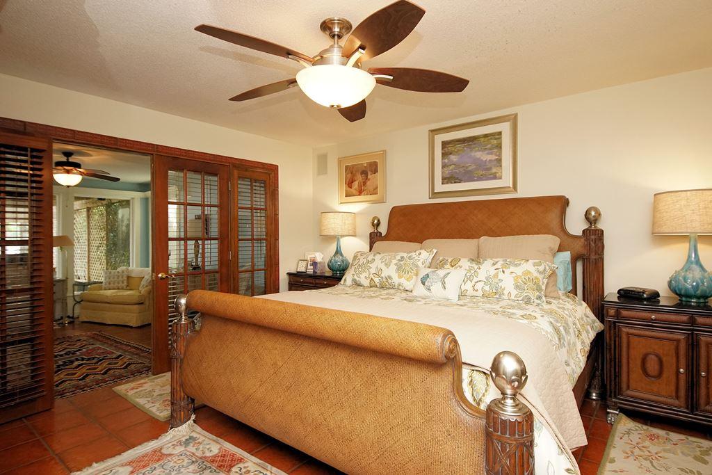 EDGEWATER VILLAGE - Residential