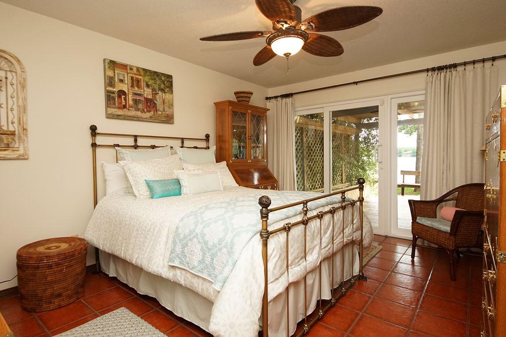 EDGEWATER VILLAGE - Residential