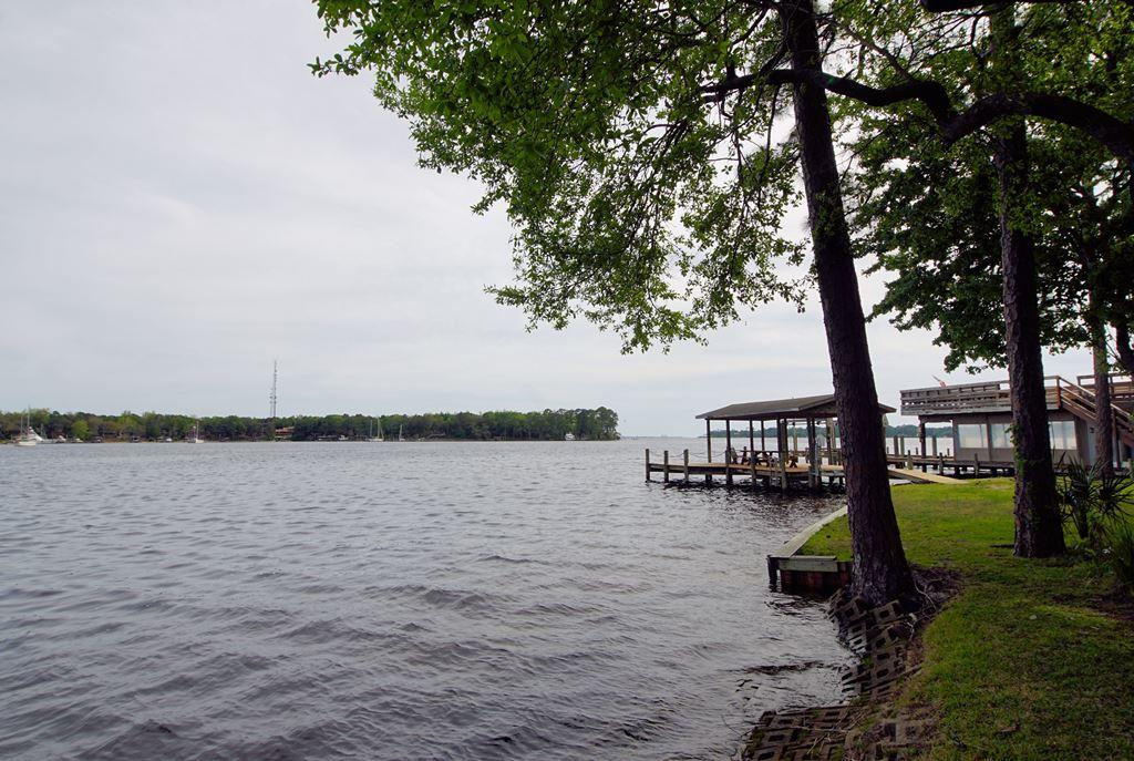 EDGEWATER VILLAGE - Residential
