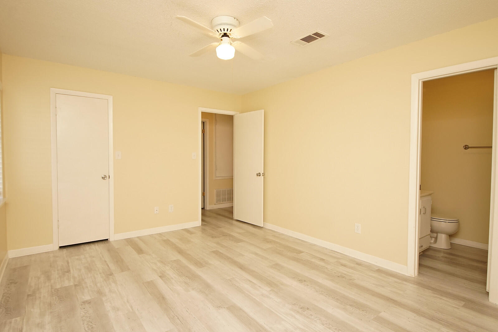 CIMARRON ESTATES - Residential