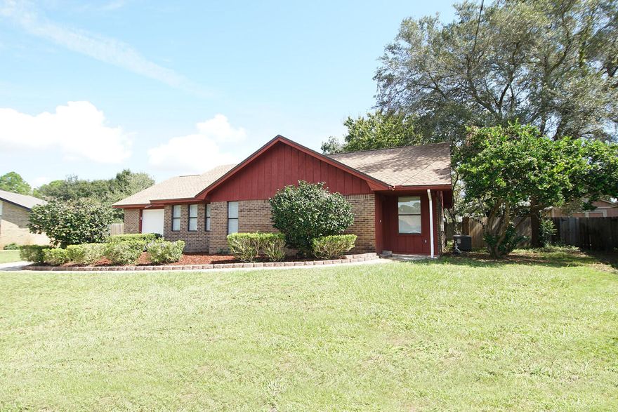 This All Brick Home offers: Open floor plan as well as sun room off the kitchen. Fresh paint, stainless appliances, granite counter tops, newer roof and A/C unit. The large fenced back yard offers plenty of space & privacy and to park the boat. A few miles to Hurlburt AFB, white sand beaches and new Public shopping centers(now construction stage). Property Sold 'AS IS' condition.