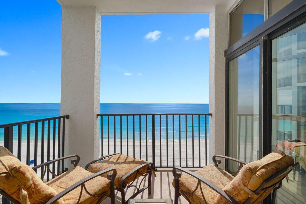 REGENCY TOWERS - Residential