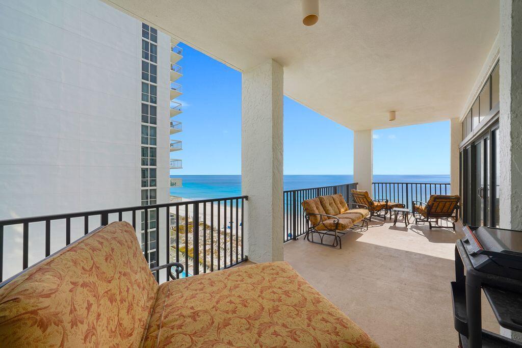 REGENCY TOWERS - Residential