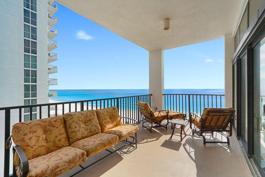 REGENCY TOWERS - Residential