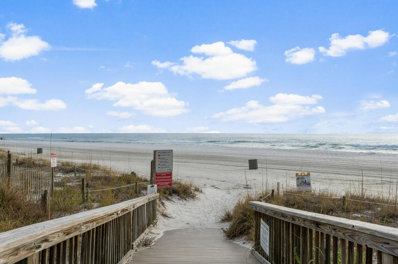 HIDDEN DUNES CONDO - Residential