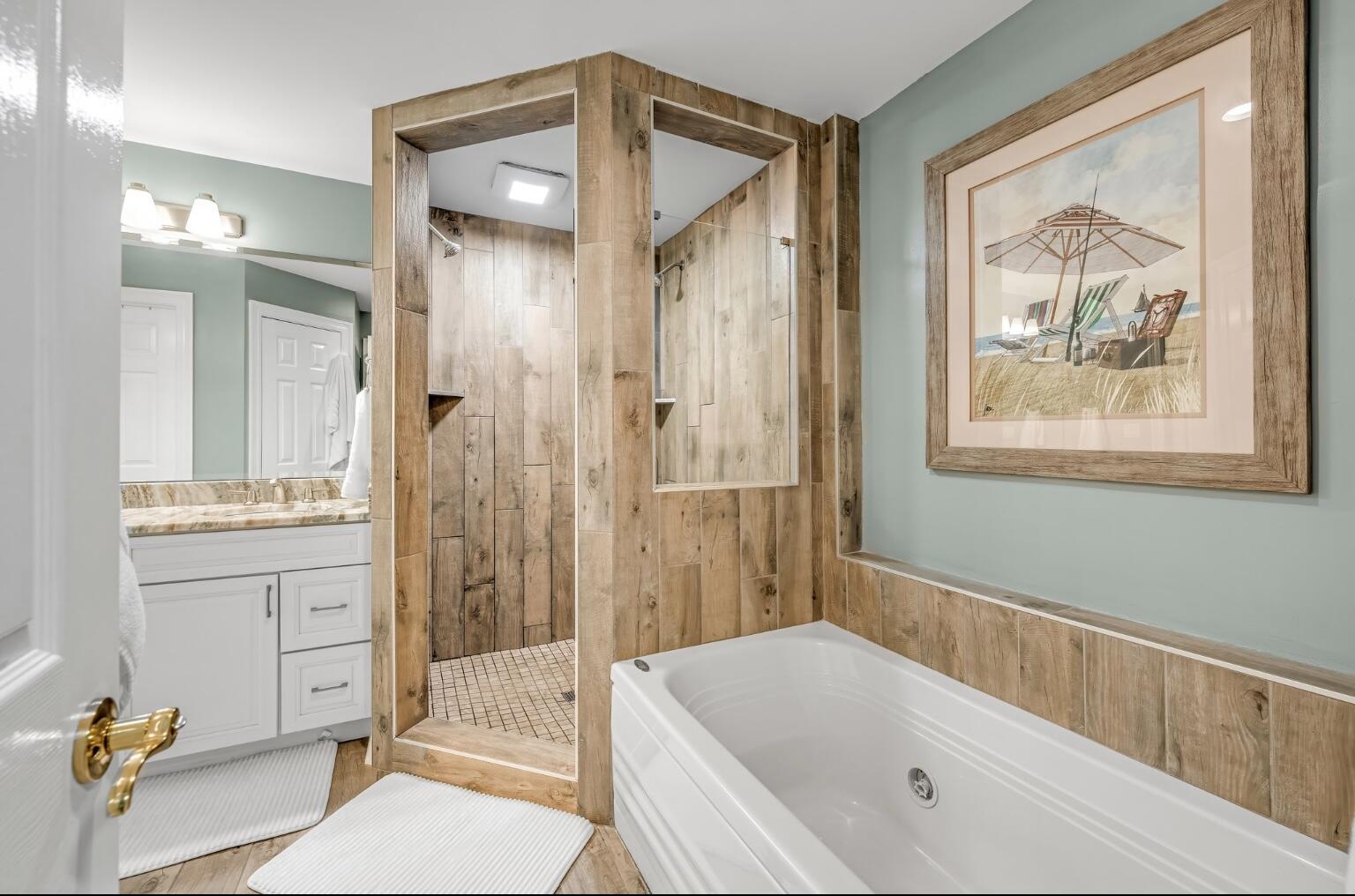 HIDDEN DUNES CONDO - Residential