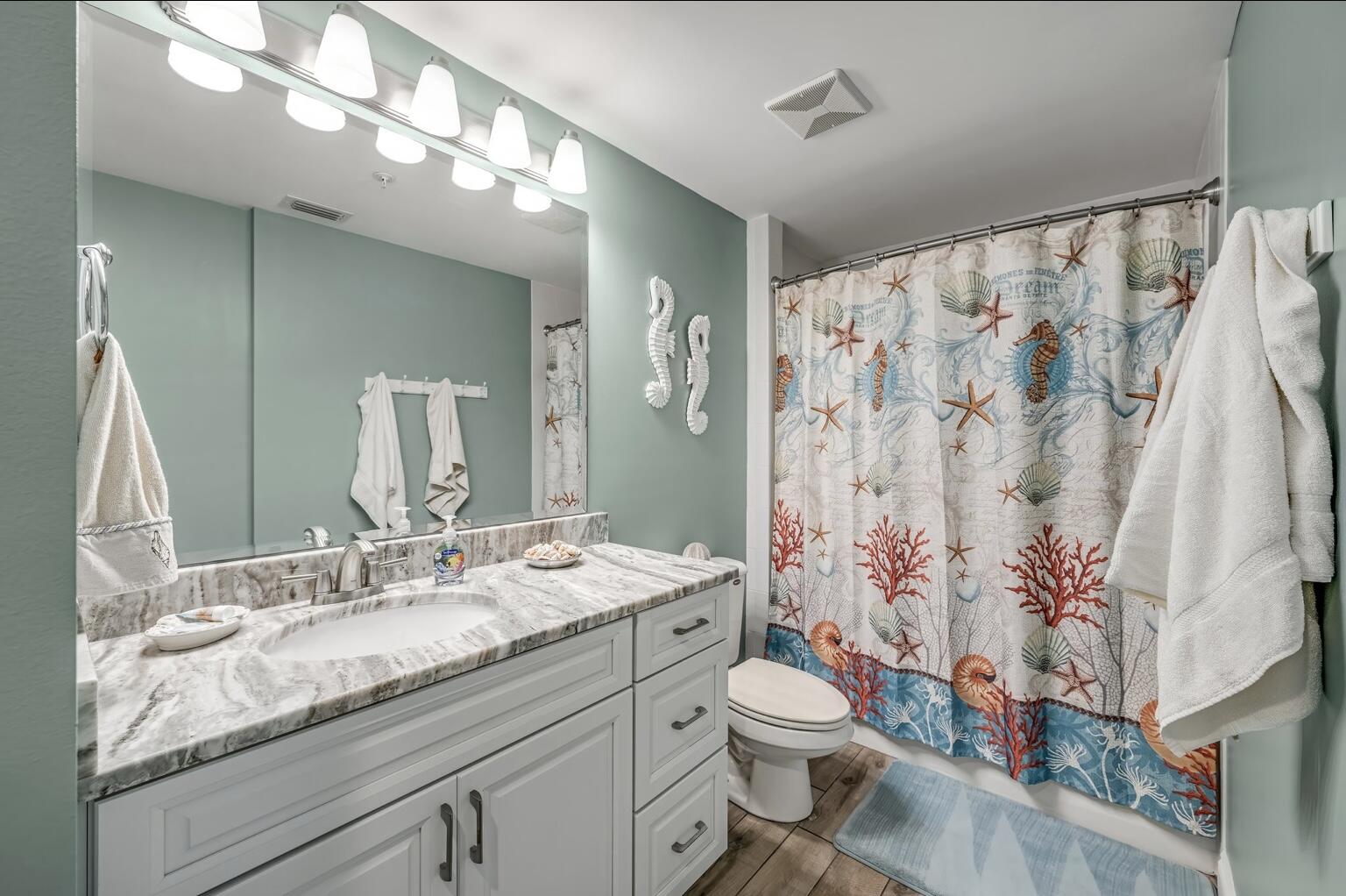 HIDDEN DUNES CONDO - Residential