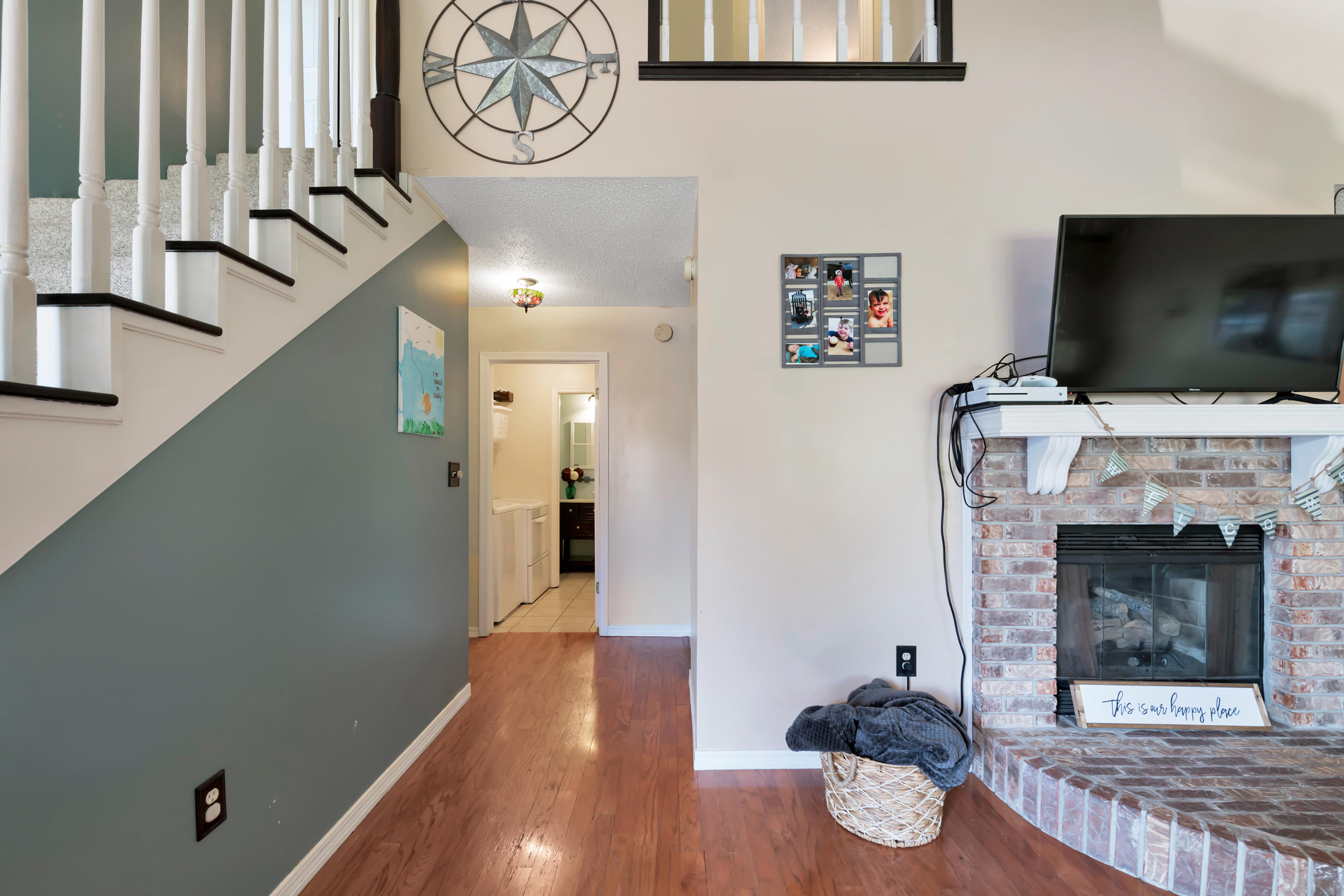 PAGE PLACE 2 - Residential