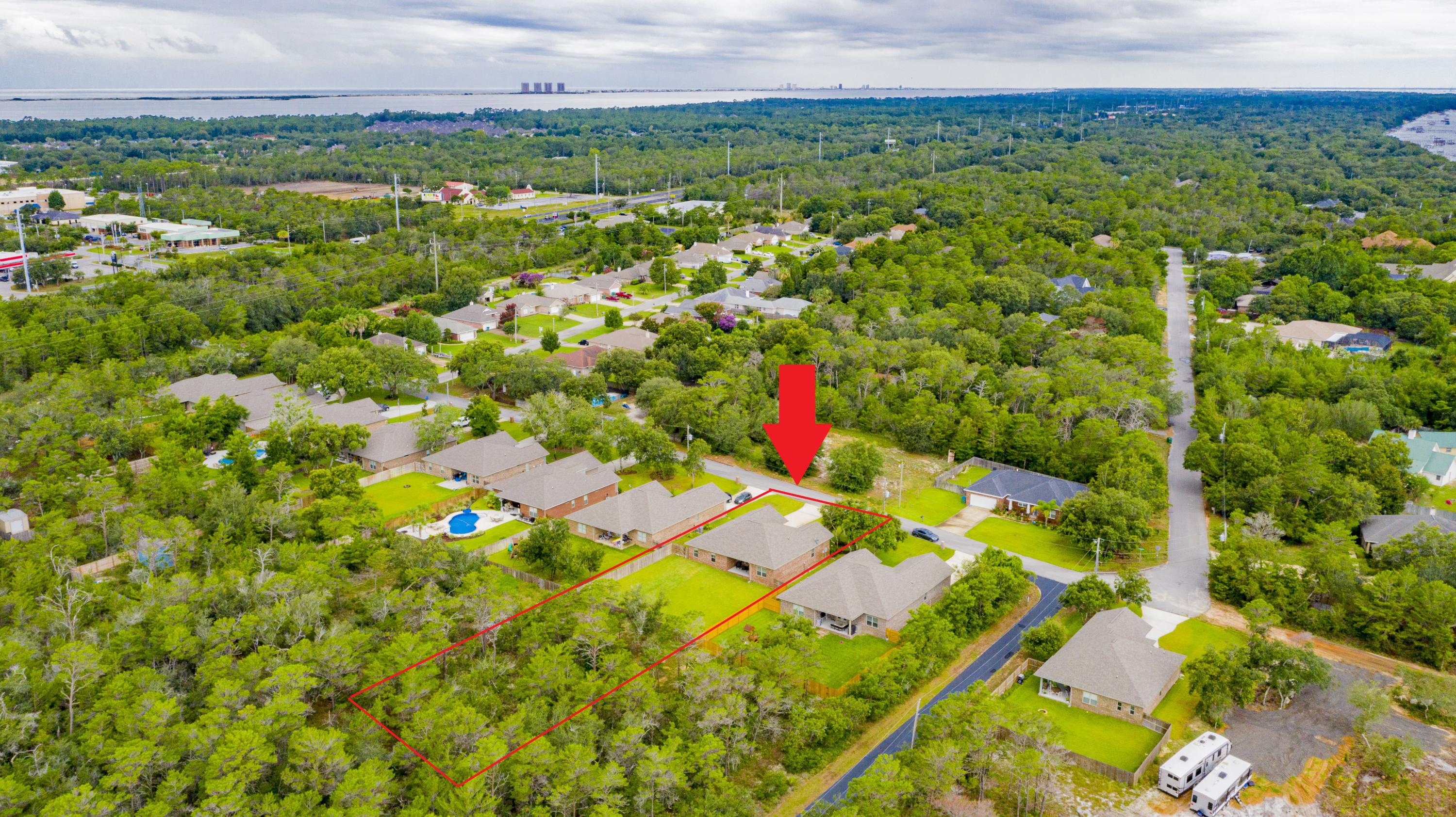 HICKORY SHORES - Residential