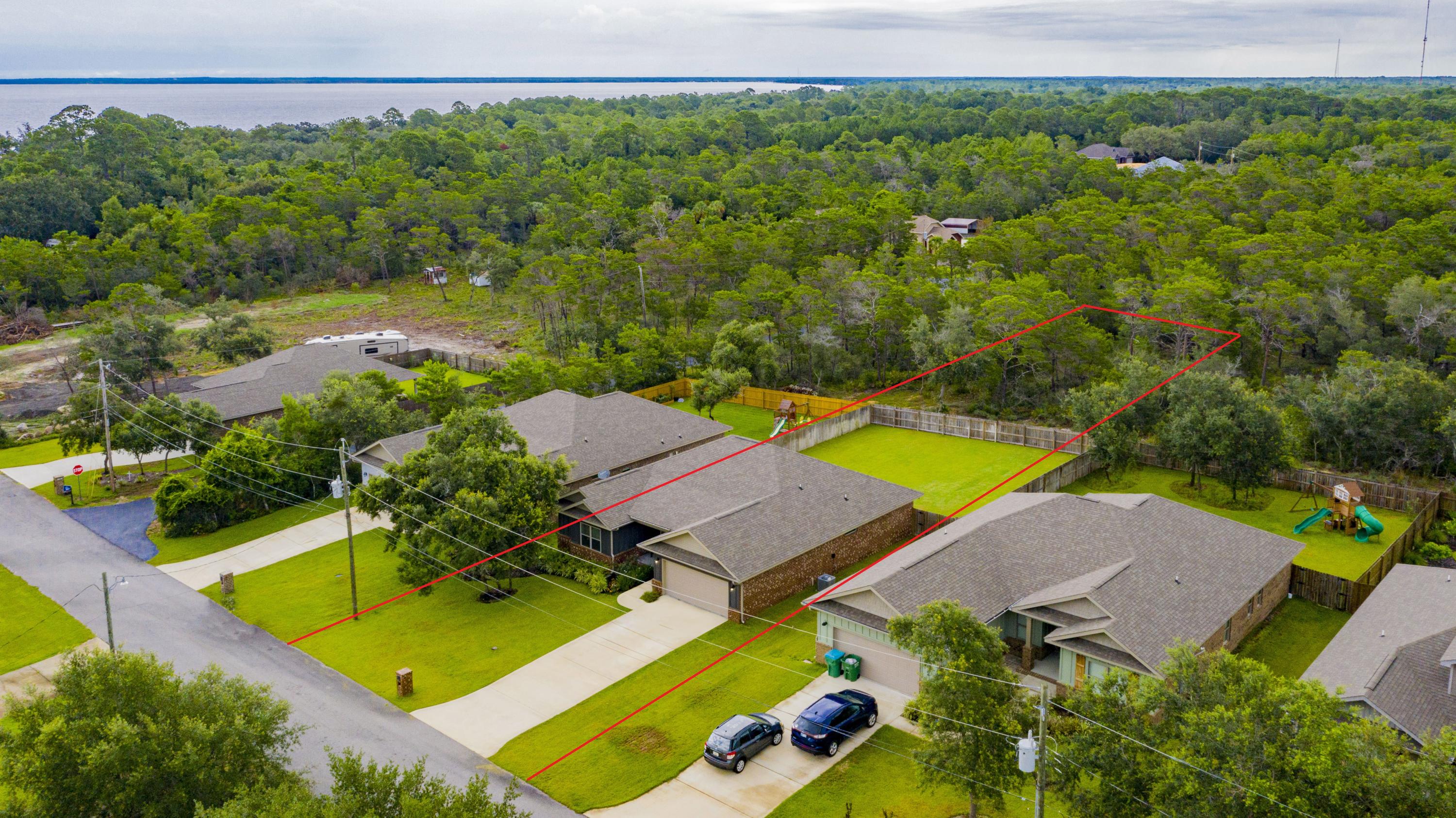 HICKORY SHORES - Residential