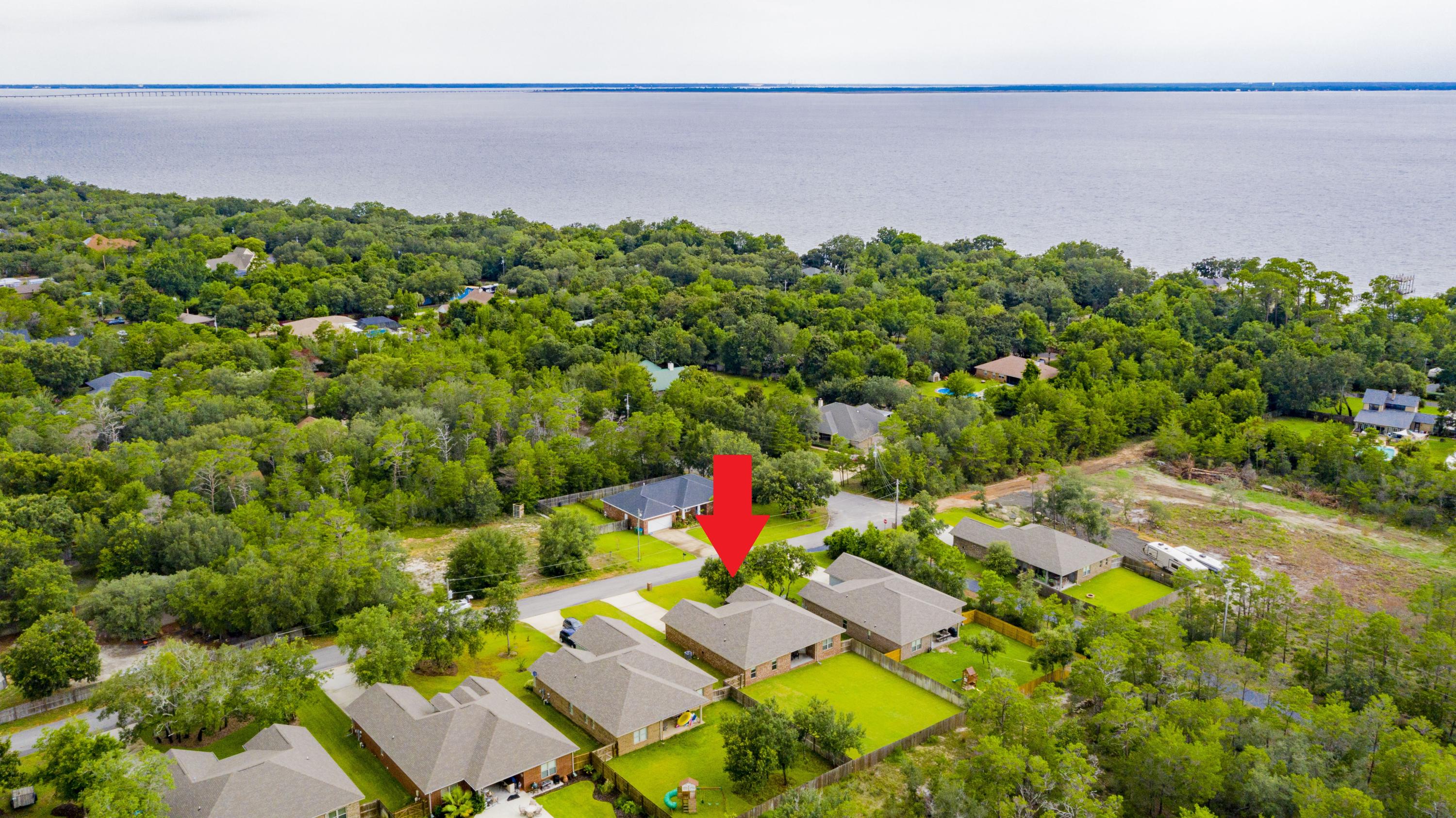 HICKORY SHORES - Residential