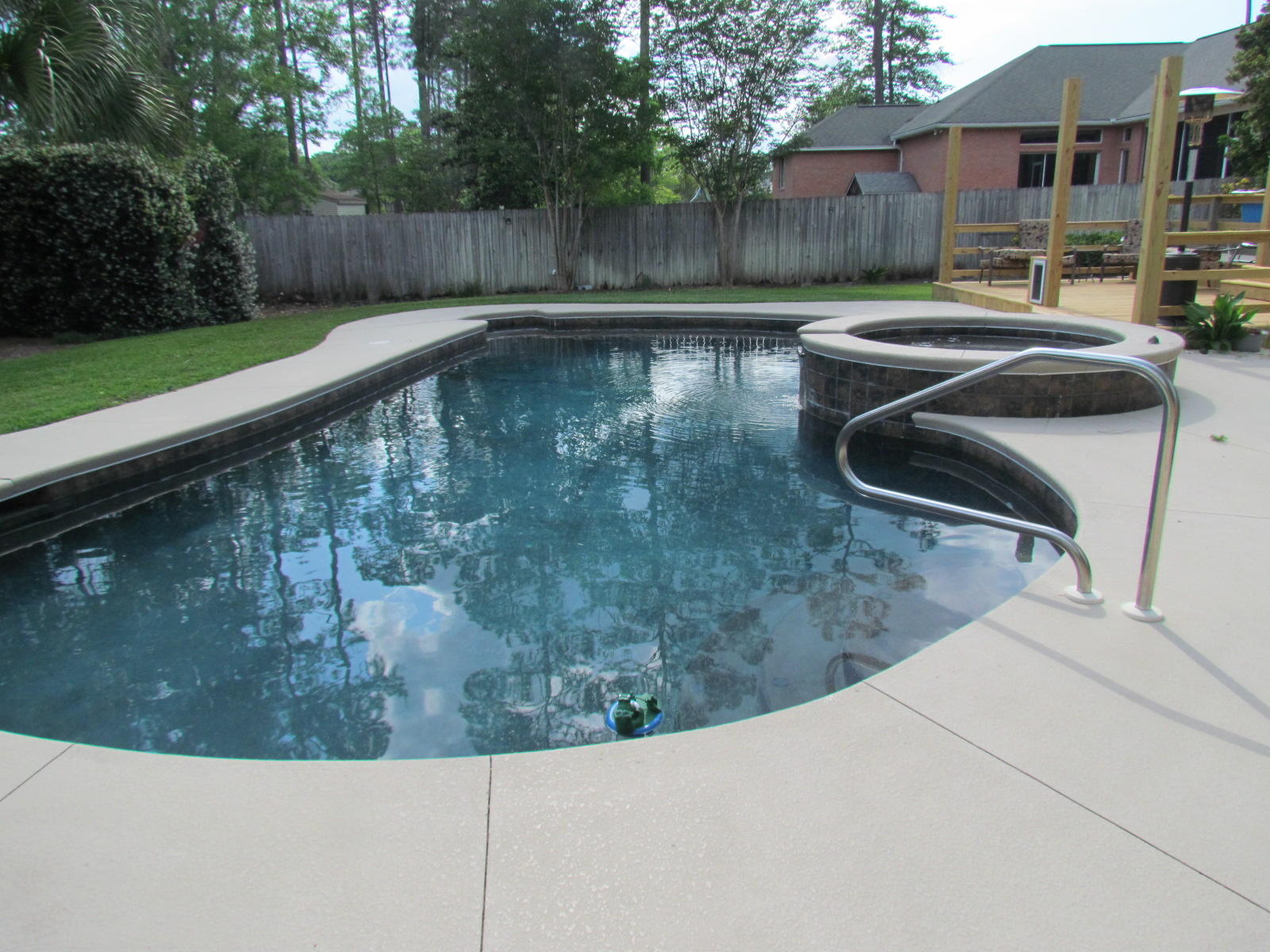 HUNTINGTON S/D PH 2 - Residential Lease