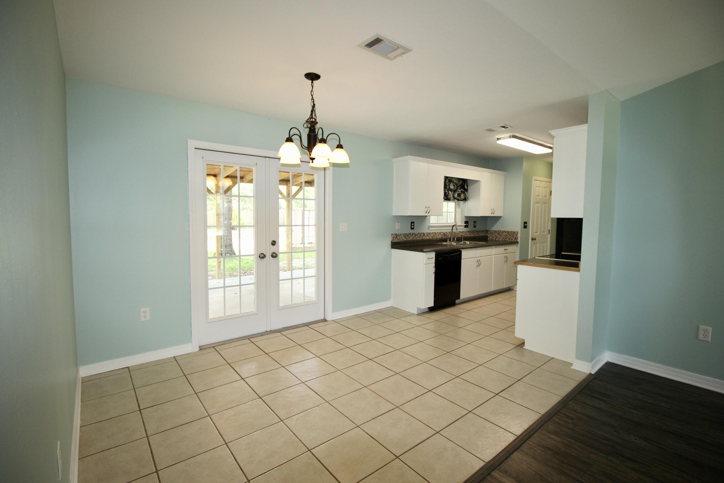 OAKWOOD LAKES EST - Residential