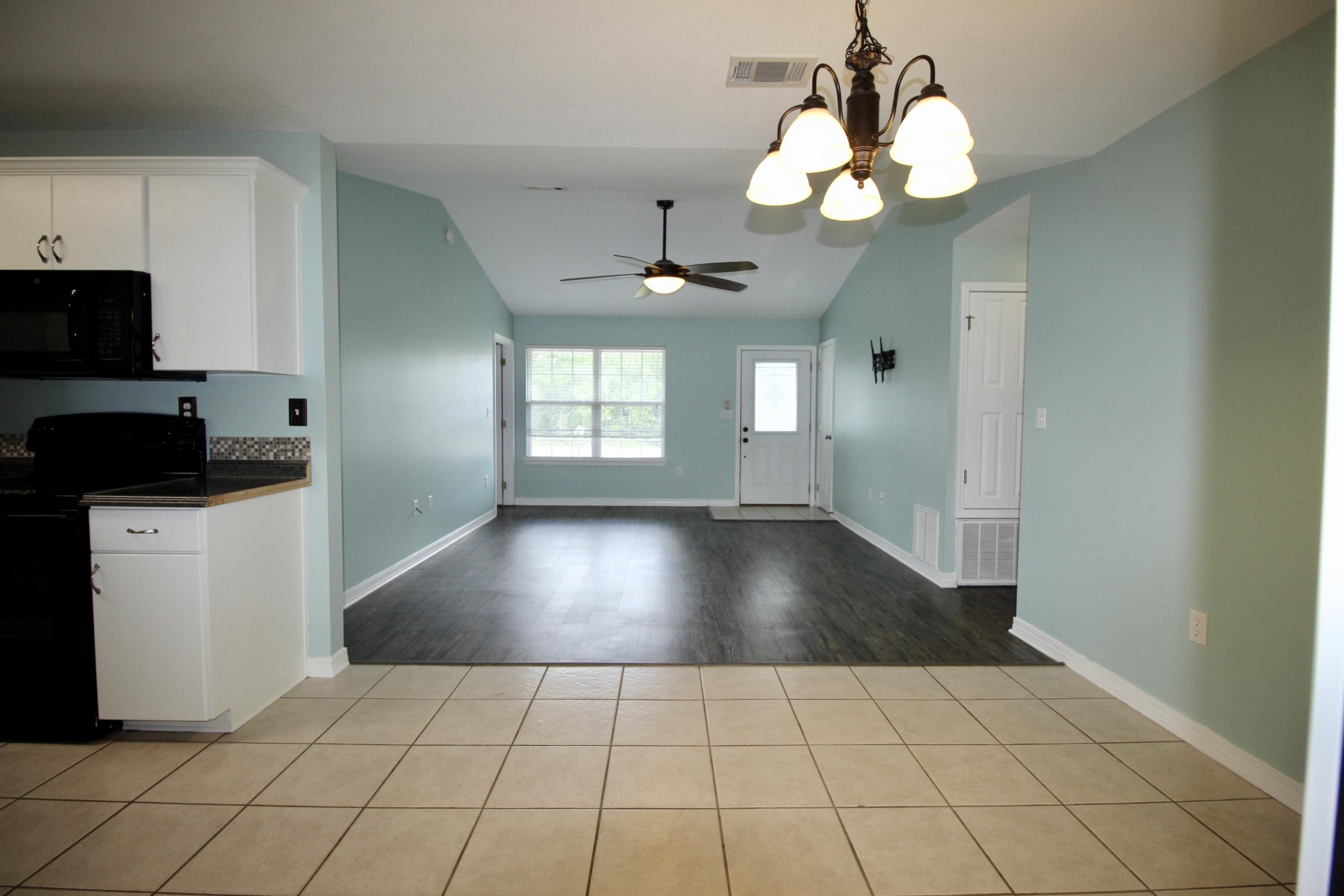 OAKWOOD LAKES EST - Residential