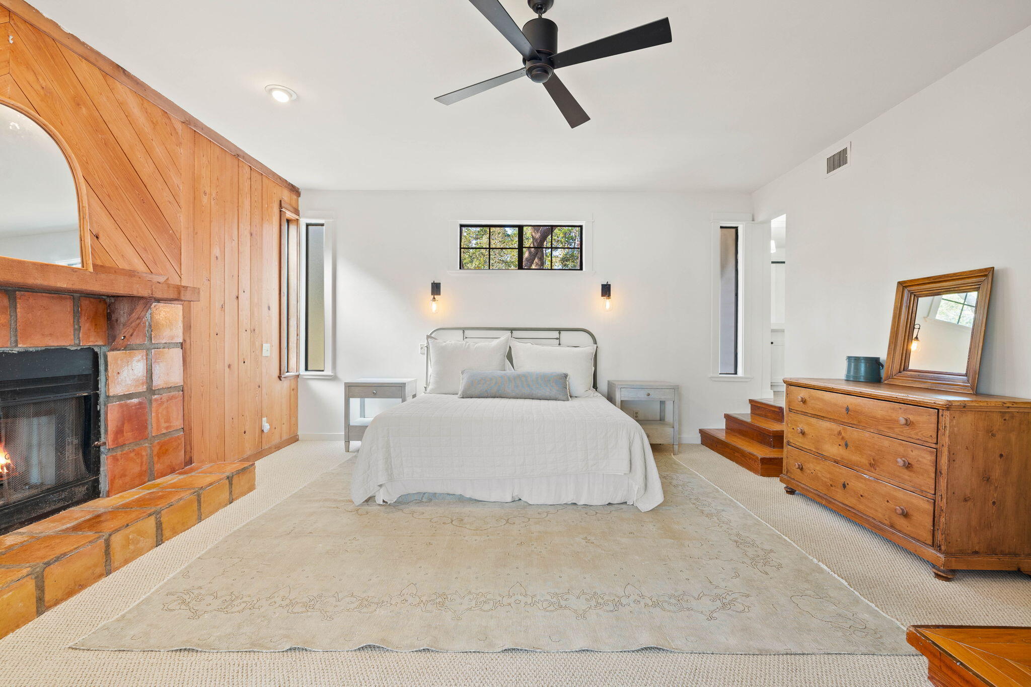 LAKE SHORE ESTATES - Residential