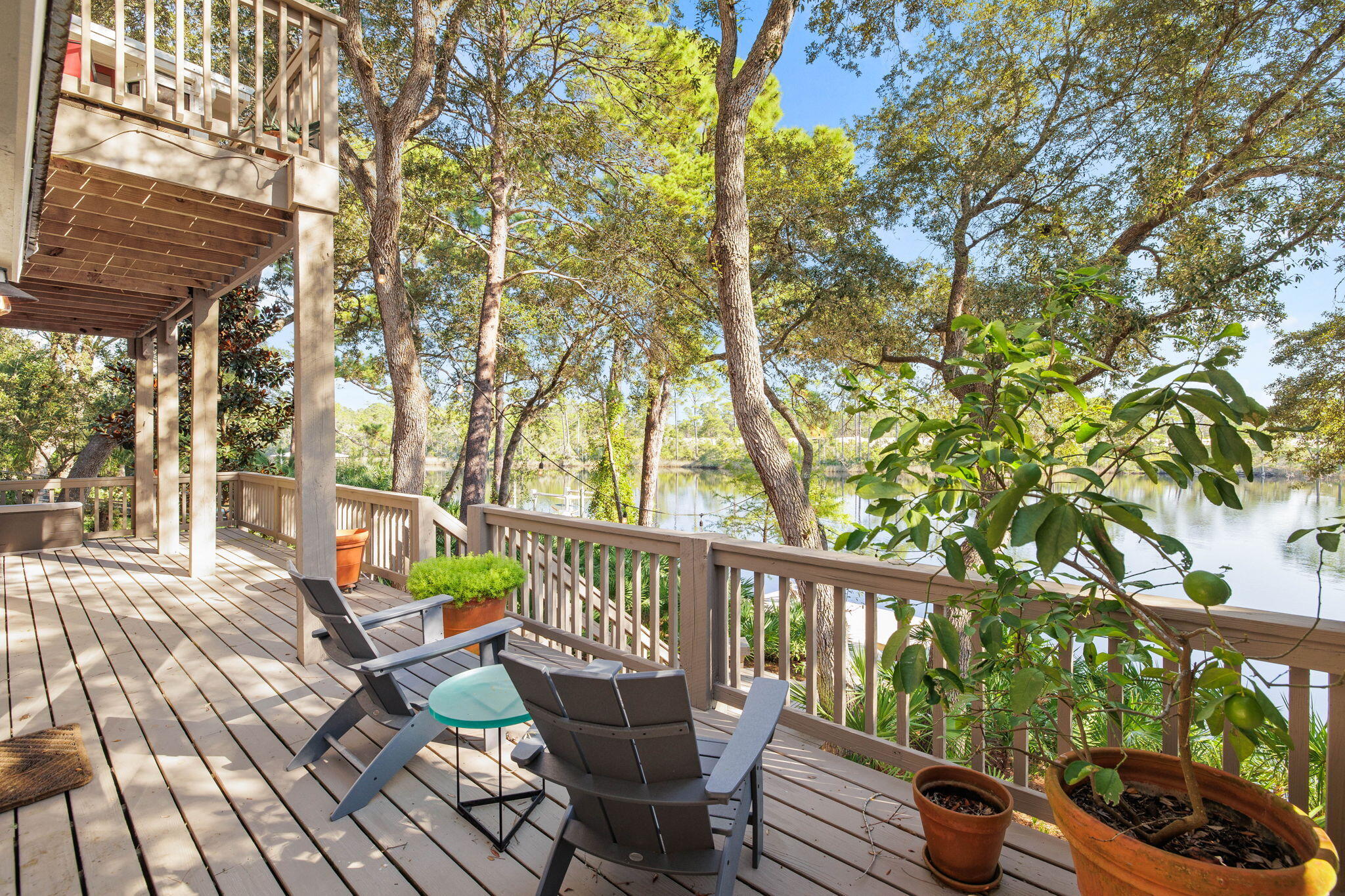 LAKE SHORE ESTATES - Residential
