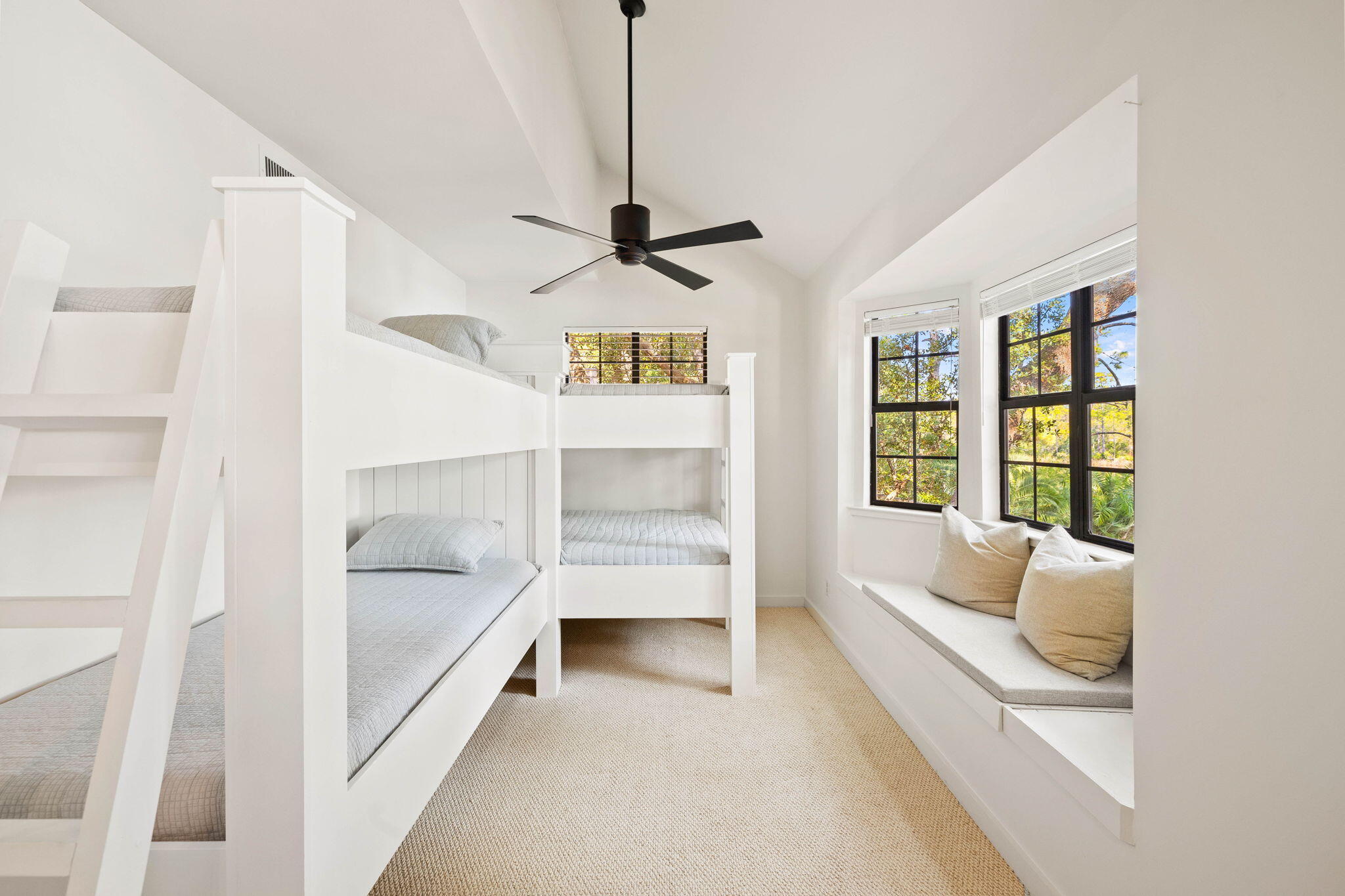 LAKE SHORE ESTATES - Residential