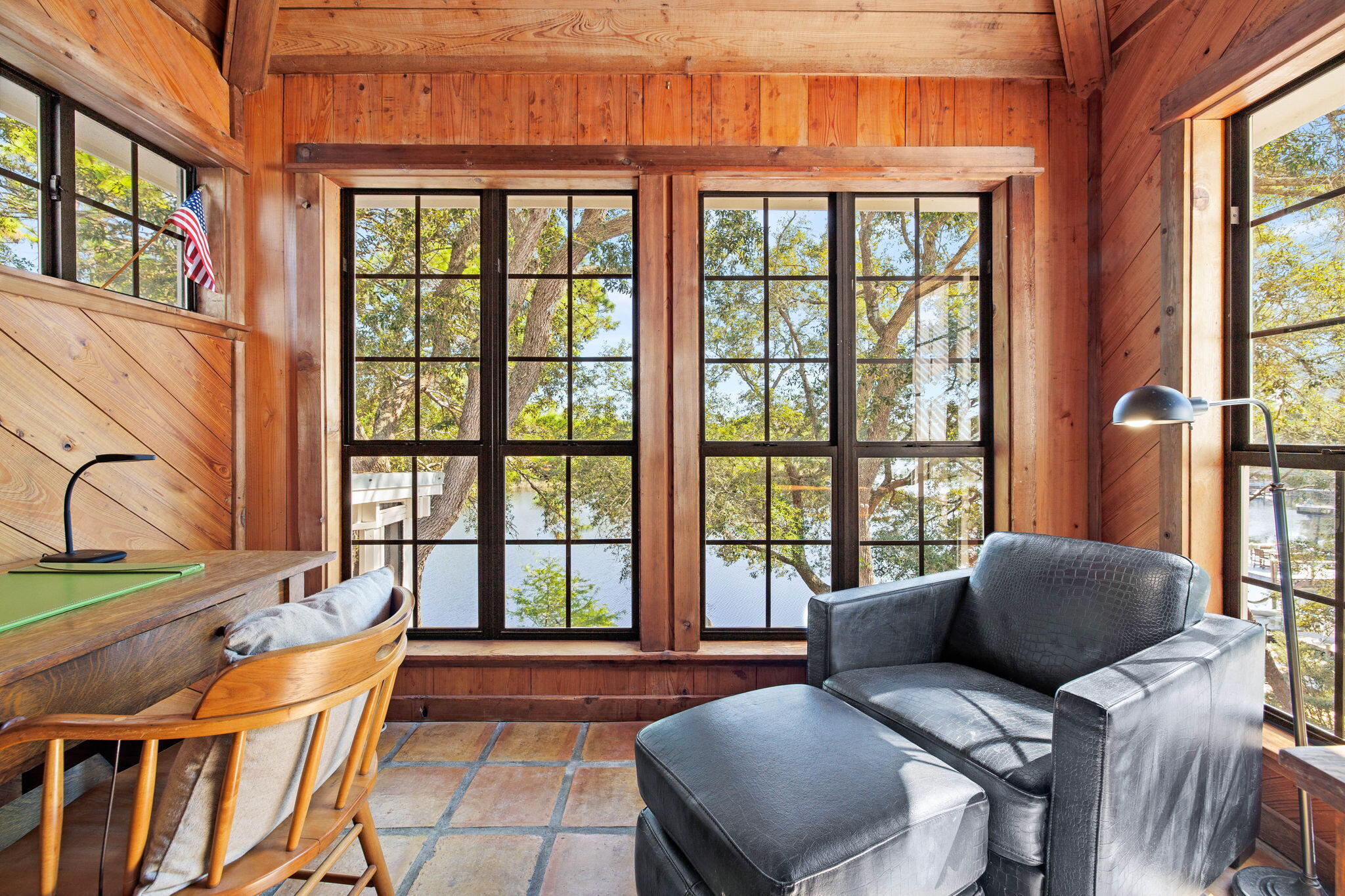 LAKE SHORE ESTATES - Residential
