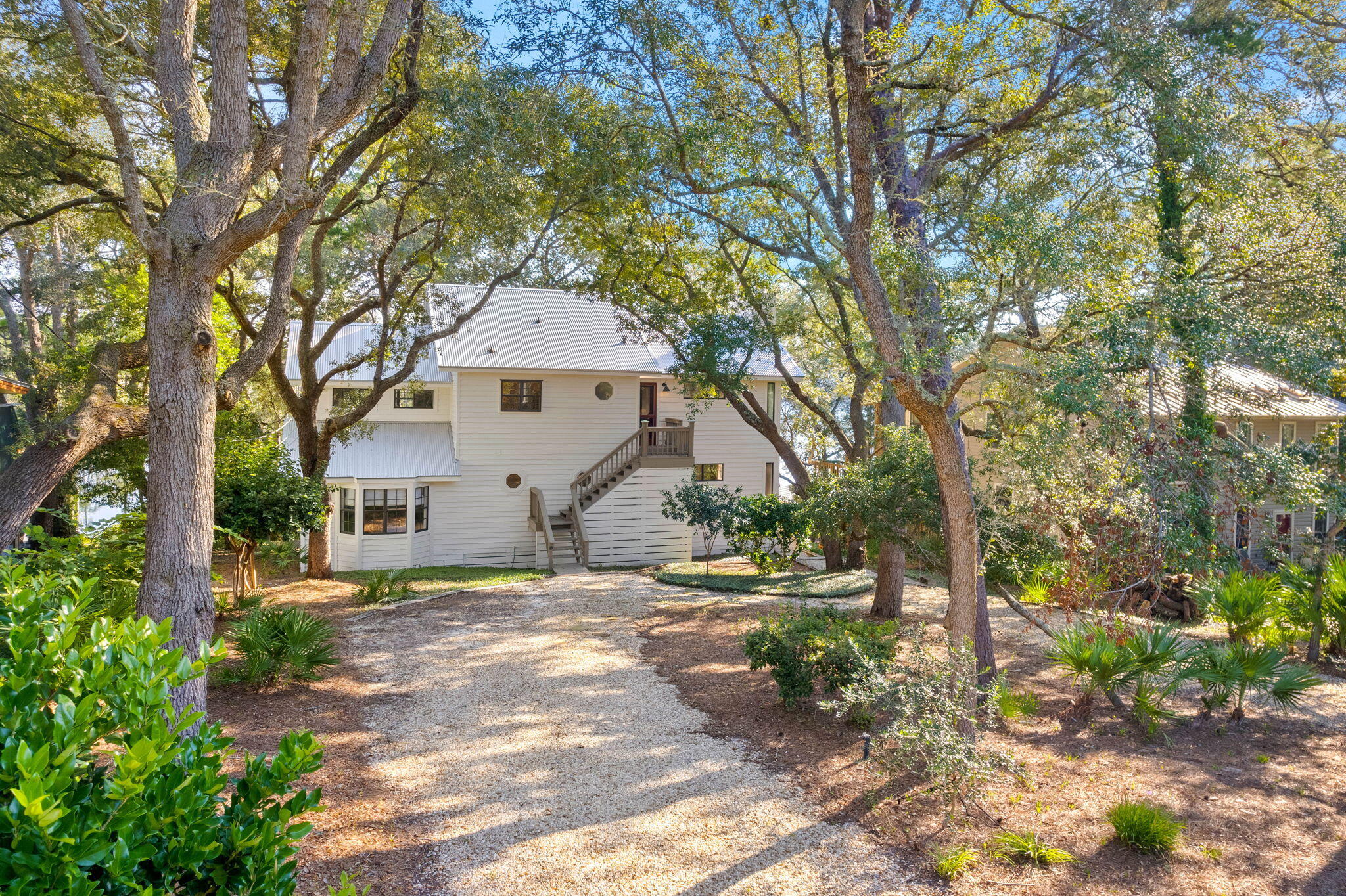 LAKE SHORE ESTATES - Residential