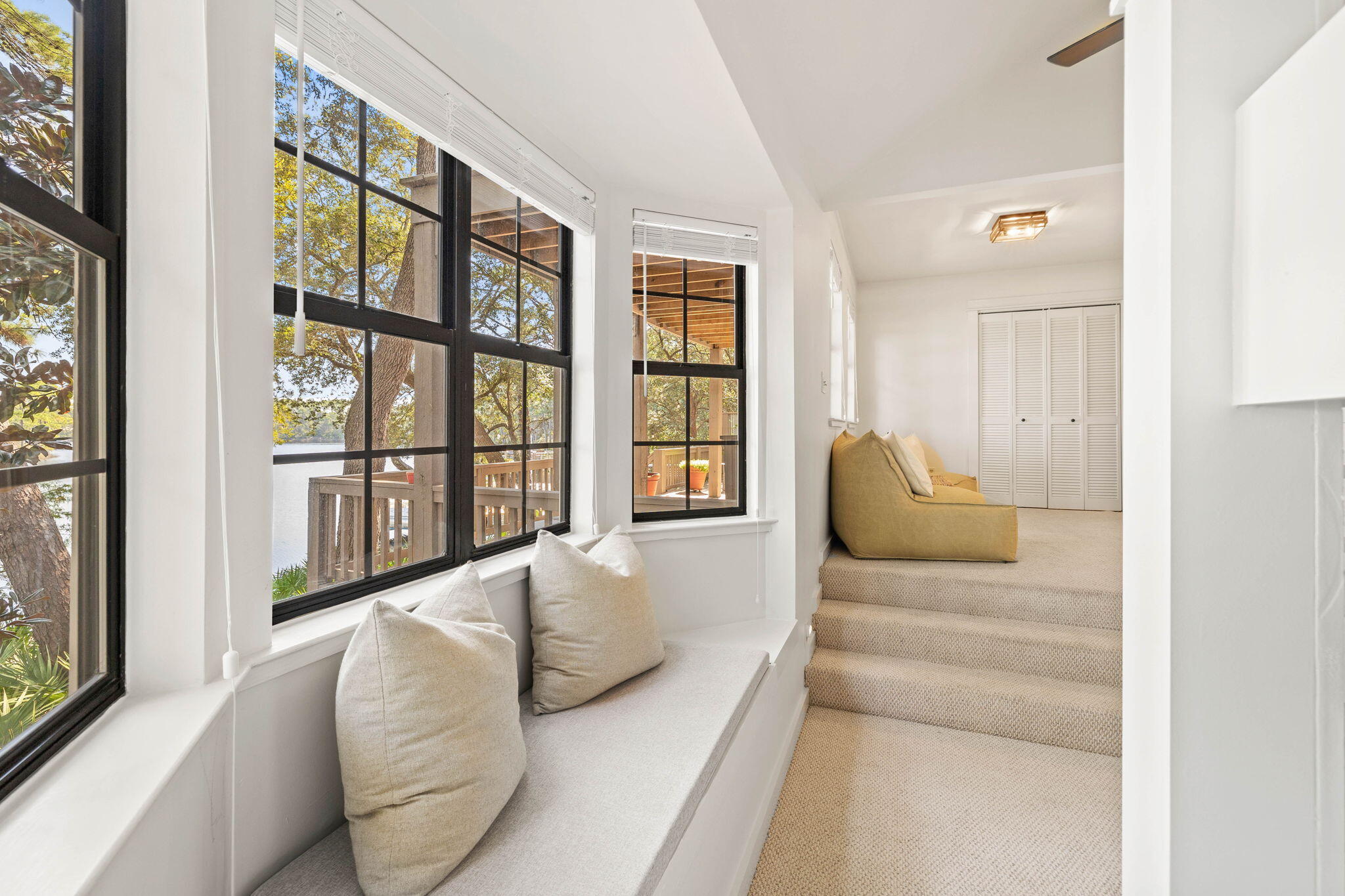 LAKE SHORE ESTATES - Residential