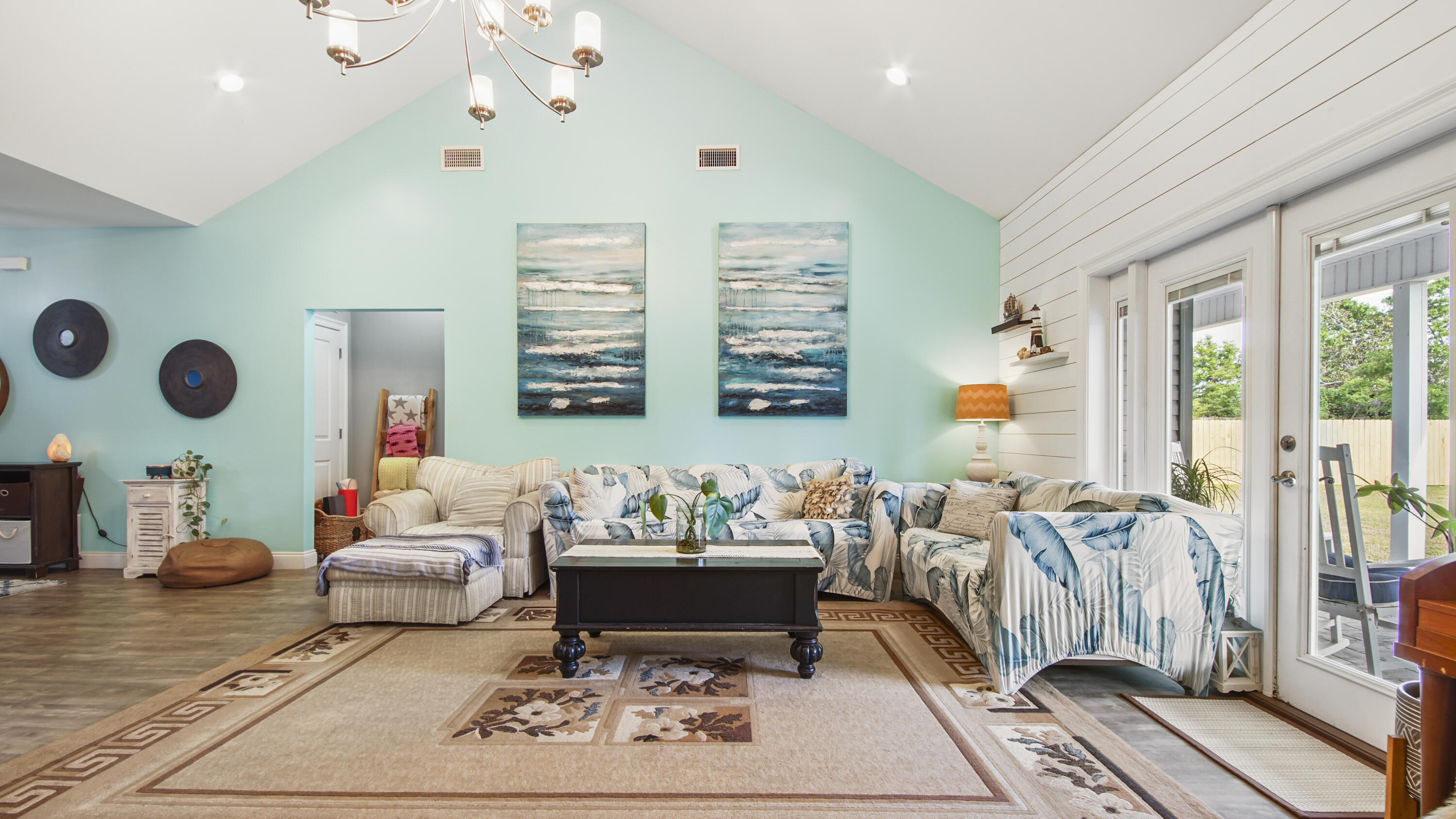 NO RECORDED SUBDIVISION - Residential