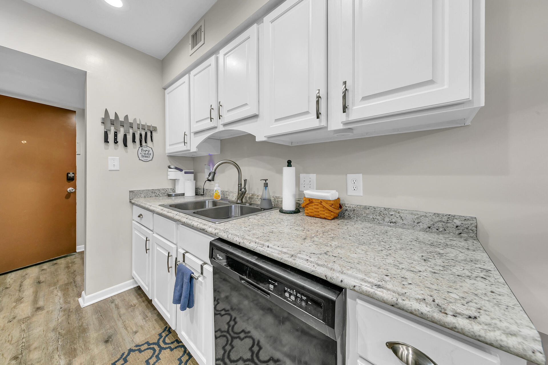SEASCAPE CONDO FAIRWAYS AT - Residential