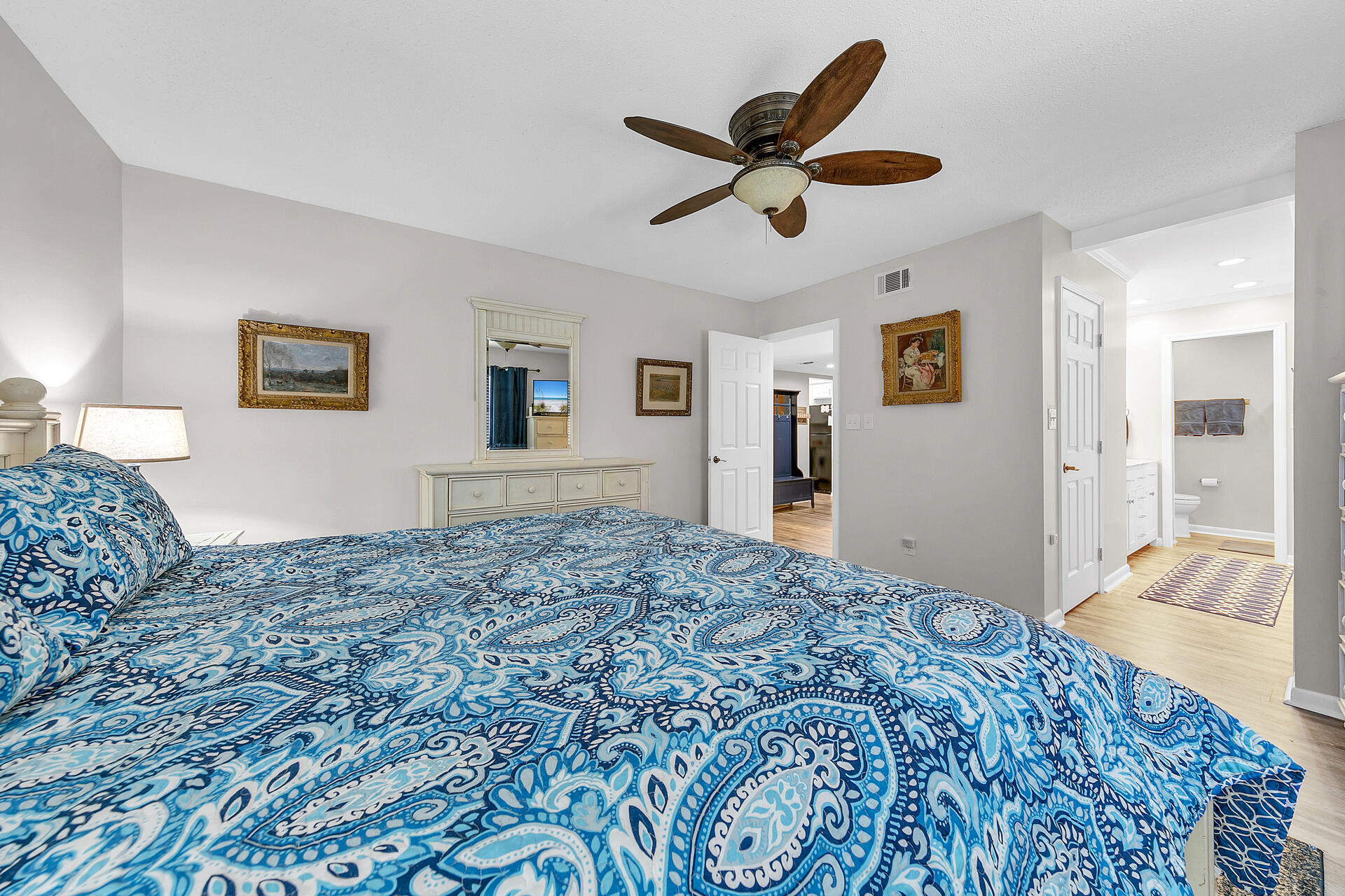 SEASCAPE CONDO FAIRWAYS AT - Residential