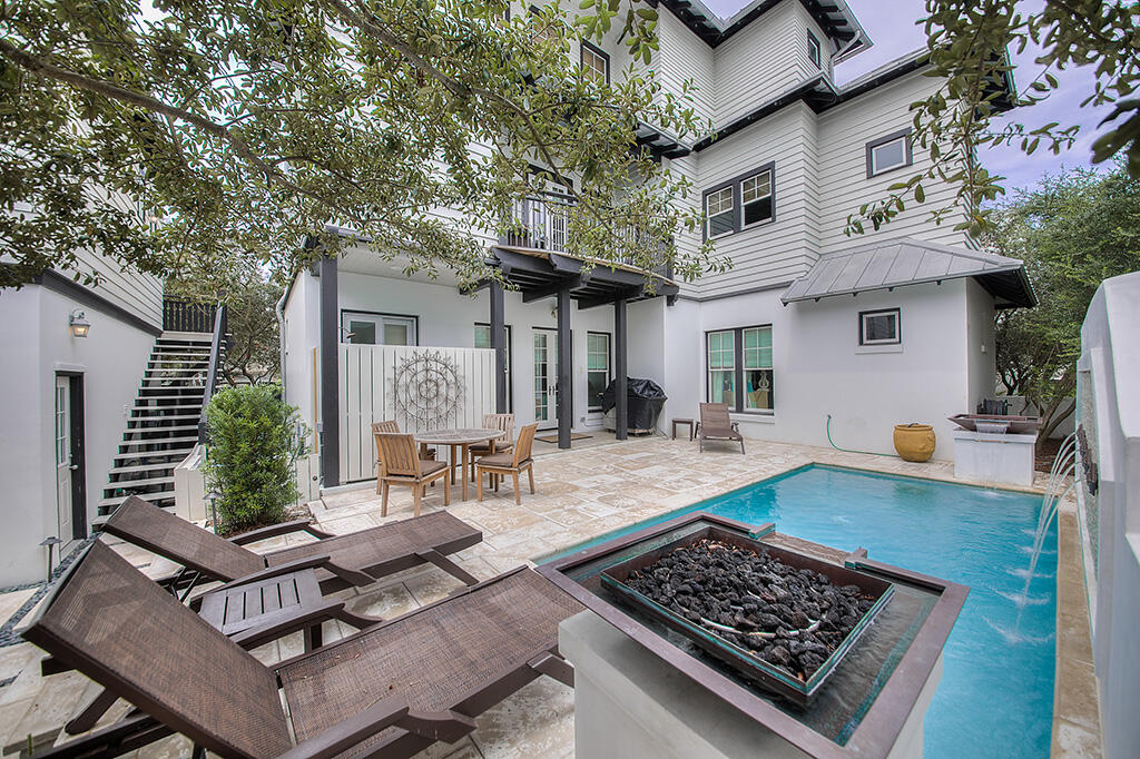 95 Rosemary Avenue