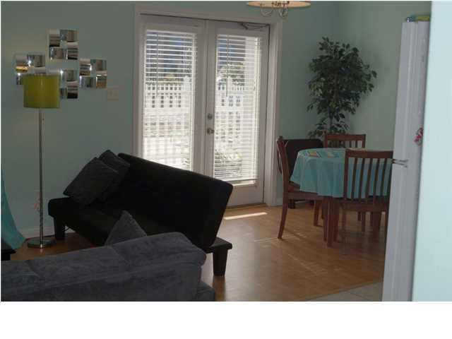 SUNSET COTTAGES CONDO - Residential