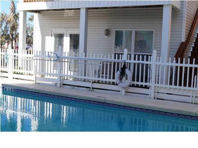 SUNSET COTTAGES CONDO - Residential