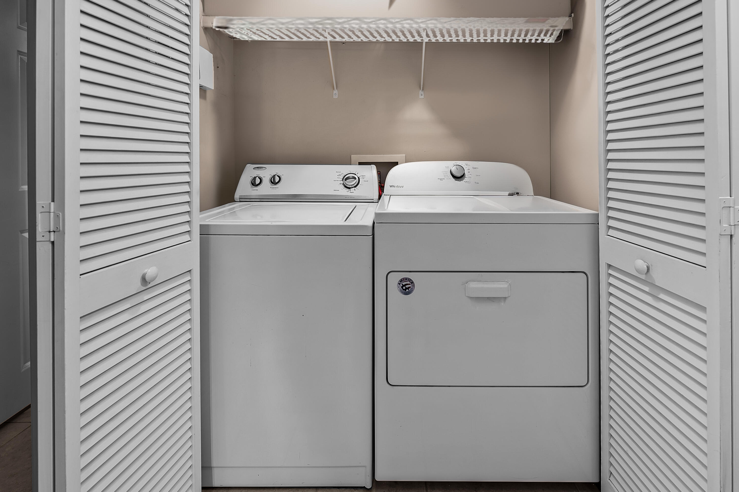 SANDY KEY CONDO - Residential