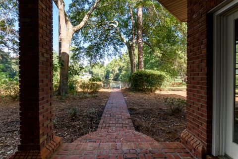 A home in Niceville