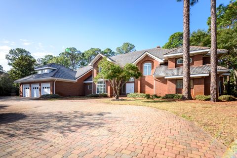 A home in Niceville