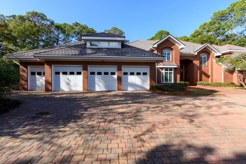 A home in Niceville