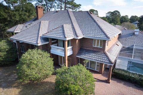 A home in Niceville