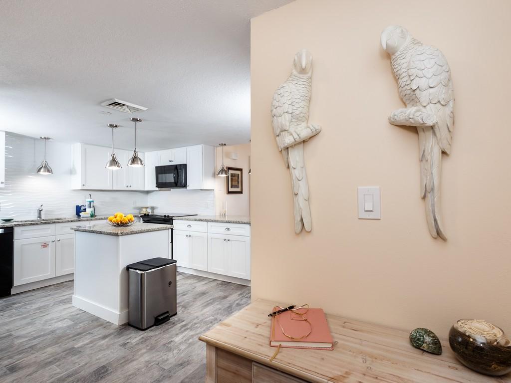 NAUTILUS CONDO - Residential