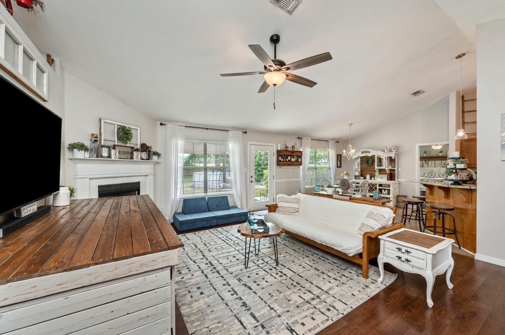 SILVER OAKS PH 2 - Residential