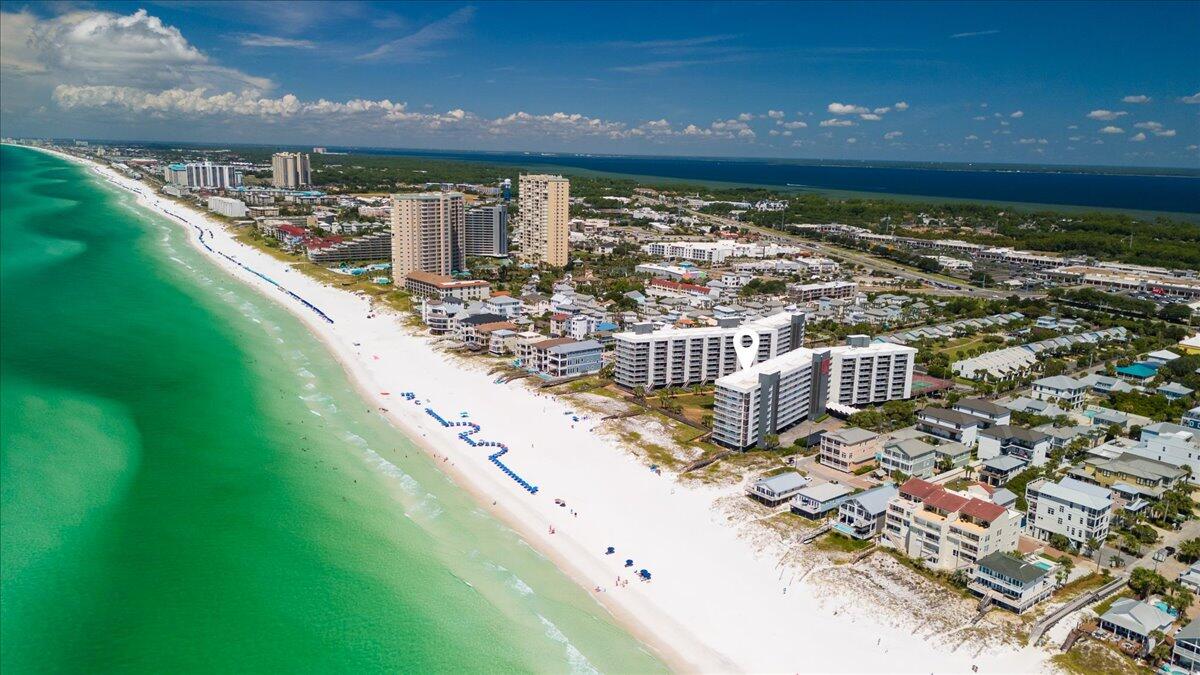 MAINSAIL CONDO PH 1 - Residential