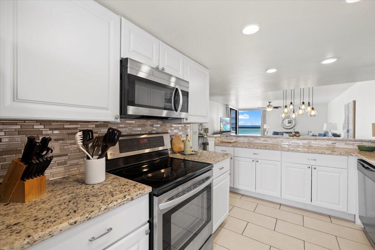 MAINSAIL CONDO PH 1 - Residential